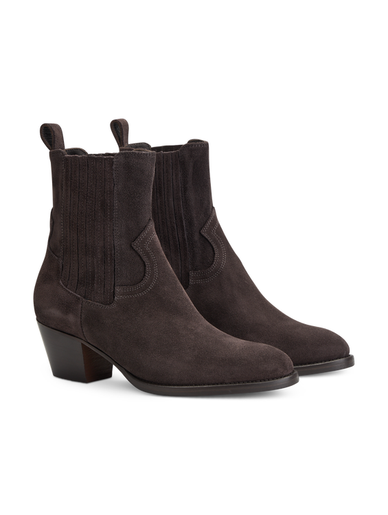 Bild von Stiefeletten aus Veloursleder