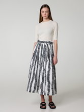 Bild von Midijupe mit Falten