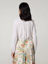 Image sur Chemisier à col lavallière en soie