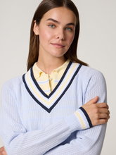 Bild von Strickpullover aus Lochstrick