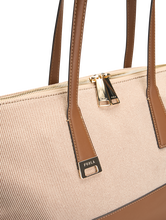 Bild von Shopper OLIVIA L