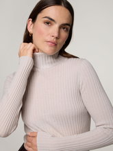 Image sur Pull à col roulé en laine mérinos