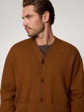 Bild von Cardigan aus Wolle THEELO