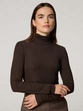 Image sur Pull à col roulé