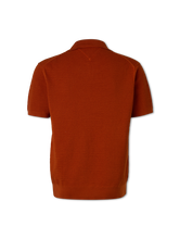 Bild von Poloshirt aus Strick