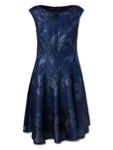 Bild von Cocktailkleid aus Jacquard
