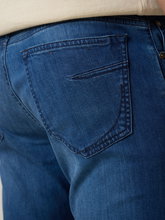 Image sur Jeans coupe droite