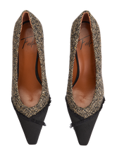Bild von Pumps aus Tweed SIRELT