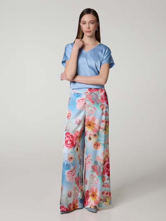 Bild von Hose mit weitem Bein