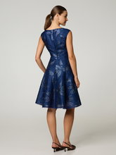 Bild von Cocktailkleid aus Jacquard