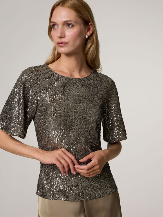 Image sur T-shirt à paillettes