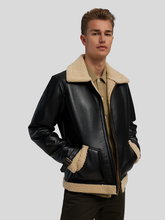 Bild von Jacke mit Teddy Futter