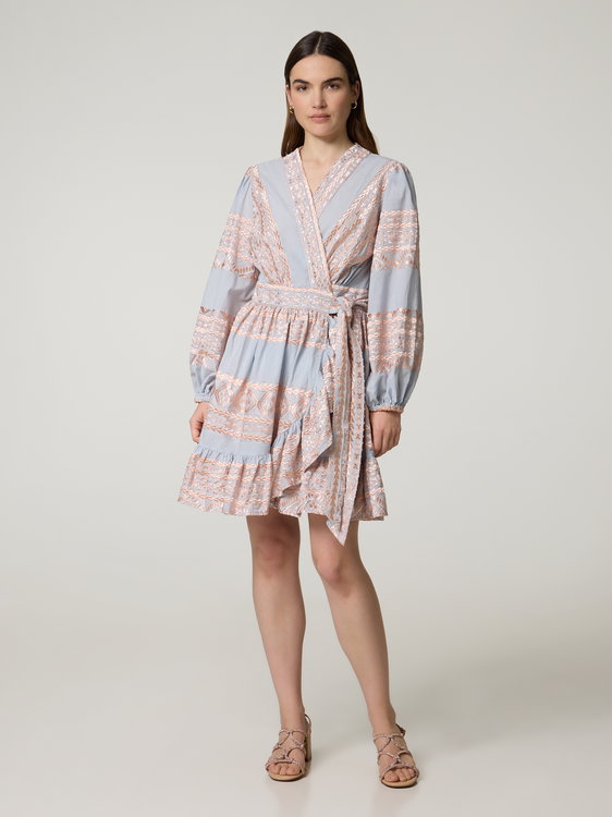 Image sur Robe portefeuille brodée