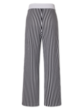 Bild von Lochstickhose im Wide Fit