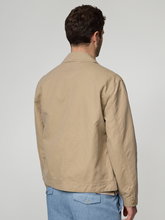 Bild von Jeansjacke mit Leinen