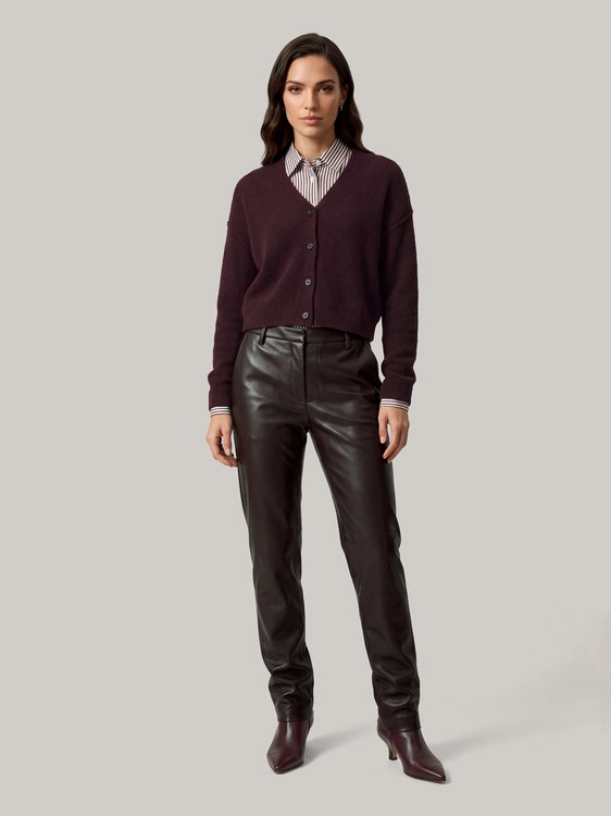 Bild von FAUX LEATHER CHINO