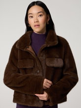 Bild von Kastenjacke aus Kunst-Nerz