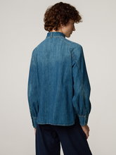 Bild von Hemdbluse aus Denim