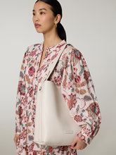 Bild von Beuteltasche aus Leder