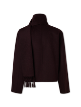 Bild von Wolljacke mit Schal