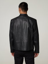 Image sur Veste en cuir coupe ajustée LIKOS