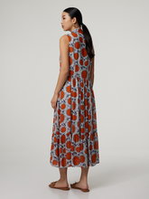 Bild von Kleid mit Schluppe