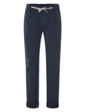 Image sur Chino à la coupe régulière