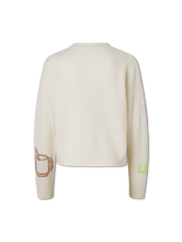 Image sur Pull avec broderies