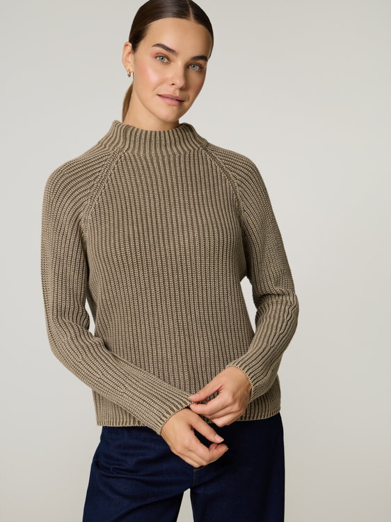 Bild von Strickpullover mit Turtleneck