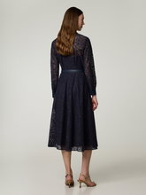 Bild von Midikleid aus Spitze