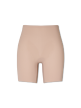 Bild von Shorts EVERDAY SHAPER BERMUDA