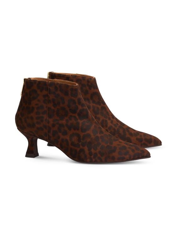 Bild von Ankle-Stiefeletten mit Leo-Print