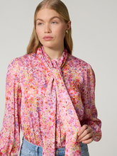 Image sur Chemisier à col lavallière avec imprimé floral