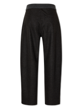 Bild von Flanellhose im Barrel Fit OLIVE