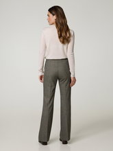 Bild von Hose mit weitem Bein