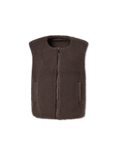 Bild von Gilet im Teddy-Look