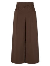 Bild von Culotte mit weitem Bein