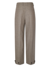Bild von Bundfaltenhose aus mit Wolle