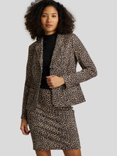 Bild von Blazer im Leo-Print