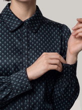 Bild von Bluse aus Satin UMASDEA