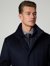 Image sur Veste courte à la coupe classique