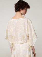 Bild von Bluse mit Allover-Stickerei