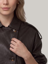 Image sur Veste en simili cuir