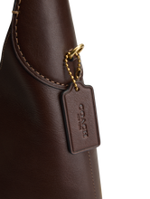 Bild von Schultertasche BROOKLYN 28