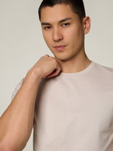 Image sur T-shirt à la coupe slim