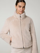 Bild von Jacke aus Kunstfell