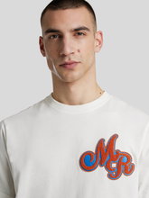 Bild von T-Shirt mit Logo