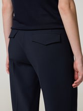 Bild von Hose mit weitem Bein