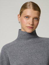 Bild von Stehkragenpullover aus Wolle