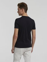 Bild von T-Shirt im Slim Fit